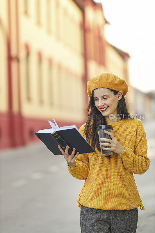 女人休息一下