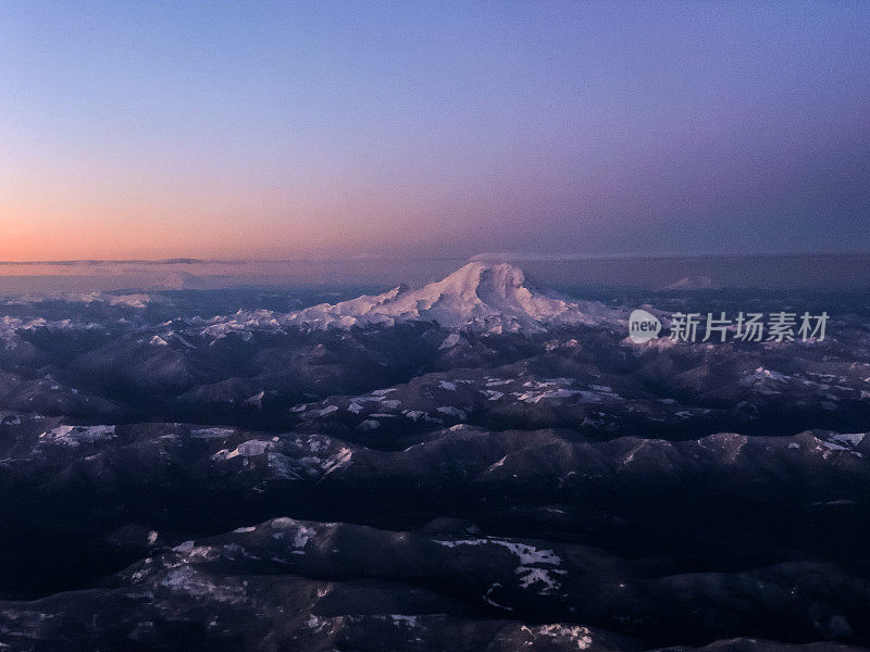 雷尼尔山