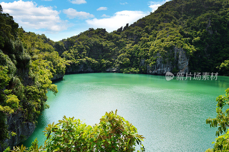 泰勒斯奈泻湖在苏梅岛，泰国