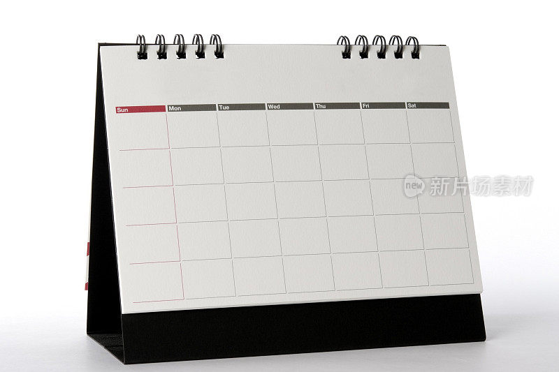 空白桌面日历在白色背景上的孤立镜头