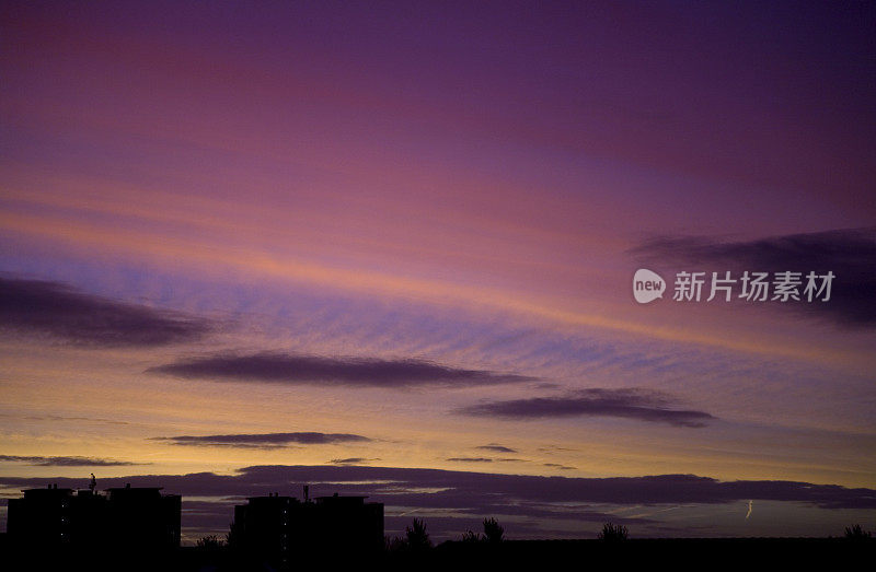 黎明的天空