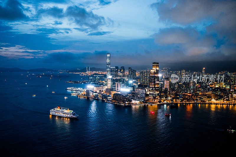 鸟瞰香港岛的景观或城市景观