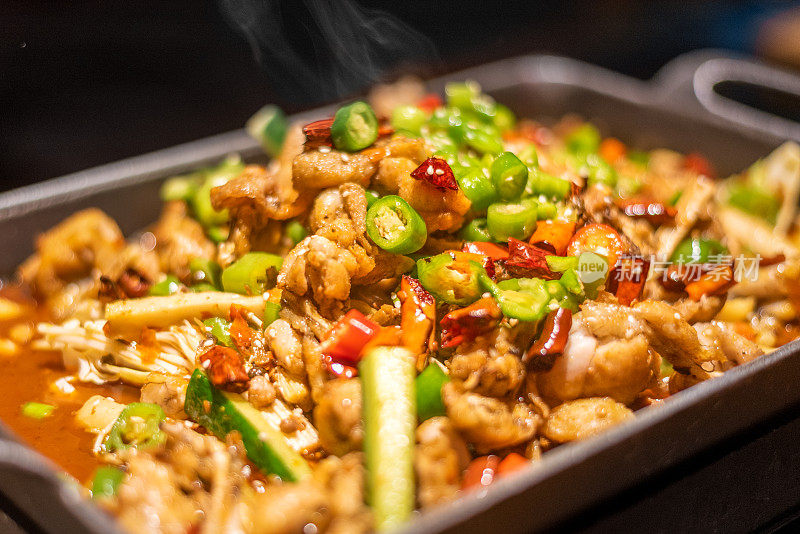 中国菜——牛蛙火锅