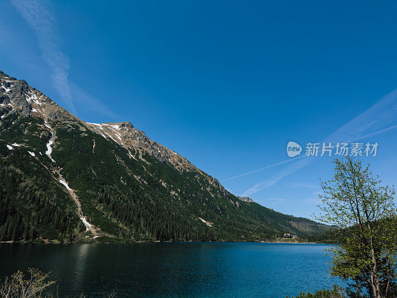 莫斯基·奥科，海眼。波兰小波兰省扎科帕内的波兰风景。马洛波尔斯基省的塔特拉山脉。岩石和山脉，国家公园摄影。