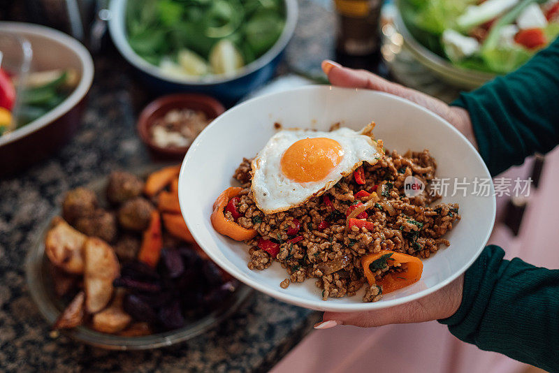 美味的食物准备服务