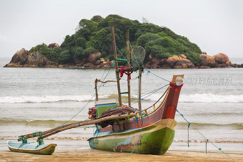 传统渔船和设备，威利加马，斯里兰卡