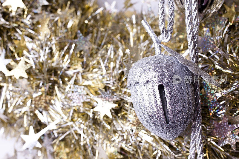金银丝，银铃，圣诞花环
