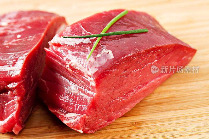 生牛肉里脊