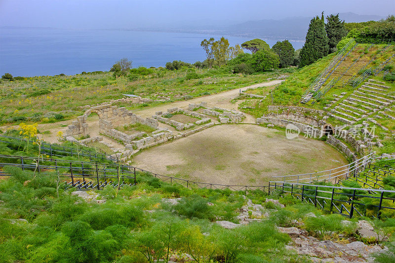 廷达里考古区，建于公元前397-6年的古希腊罗马城市遗址(意大利西西里岛)