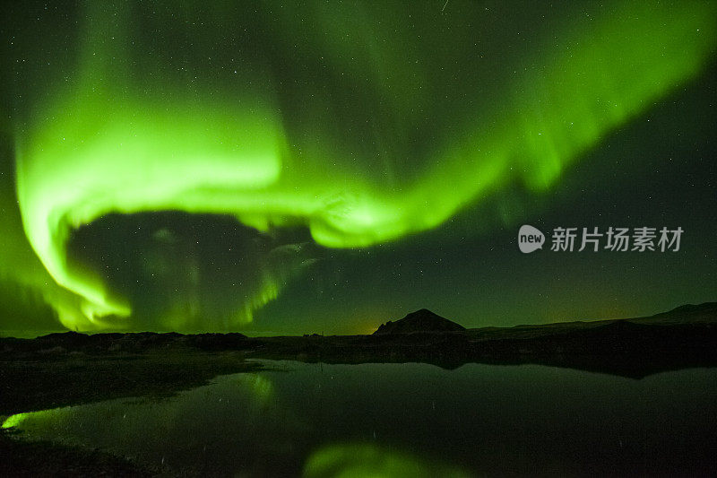 极光在冰岛