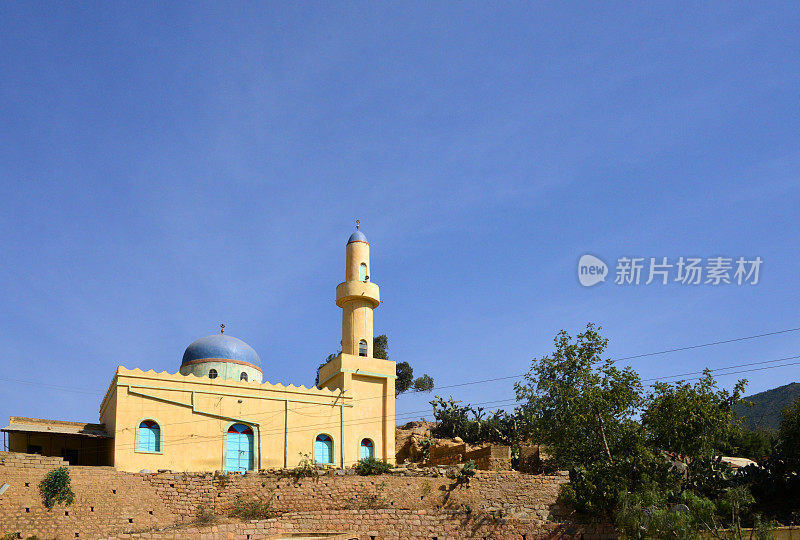 尼法斯特-黄色清真寺与蓝色圆顶，Ghinda次区域，北红海地区，厄立特里亚