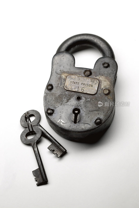 “州监狱”锁和钥匙
