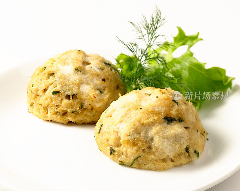 Crabcakes和生菜