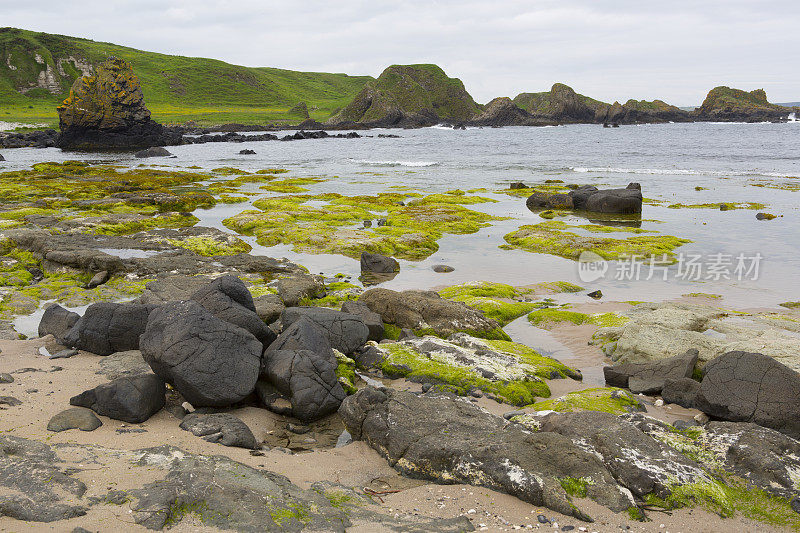 海滩上Ballintoy