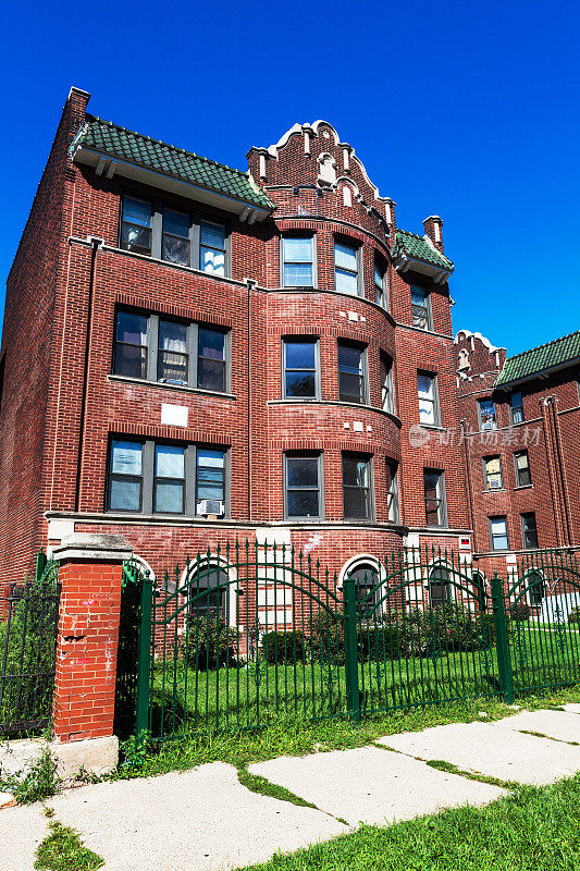 芝加哥肯伍德爱德华时代的公寓楼