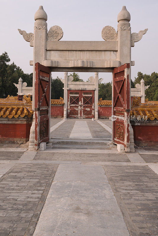 北京地坛庙里的牌坊