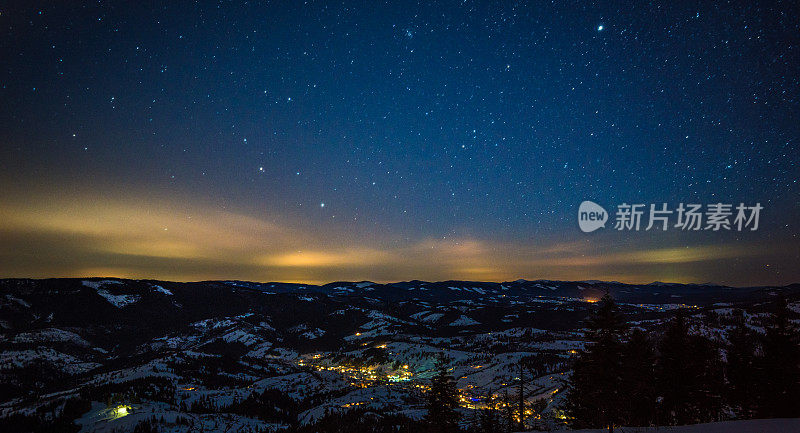 雪山里的夜星