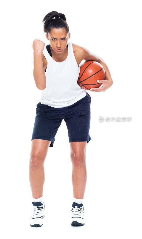 美丽的非裔美国女篮球运动员-愤怒