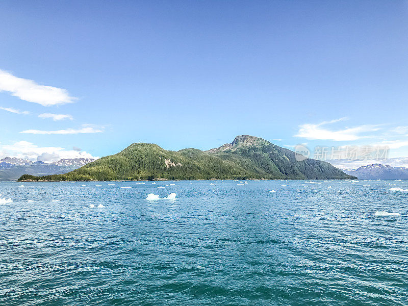 阿拉斯加冰川水域