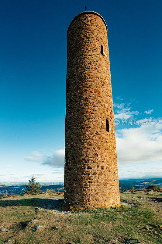 苏格兰班奇利，斯科蒂山上的塔