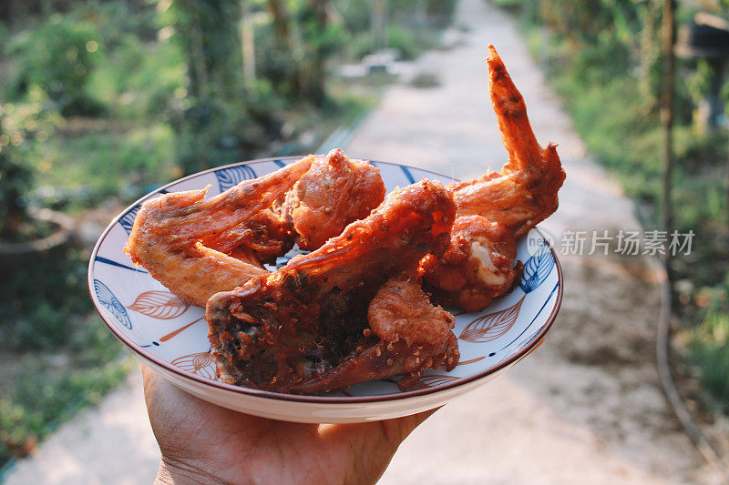 泰式炸鸡