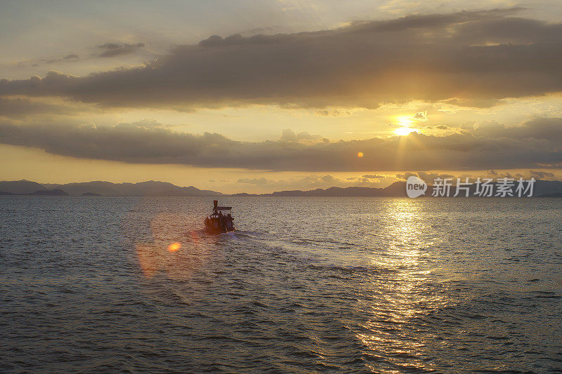 美丽的海景背景的高瑶瑶岛在安达曼海之间的普吉岛，潘恩加和甲米泰国