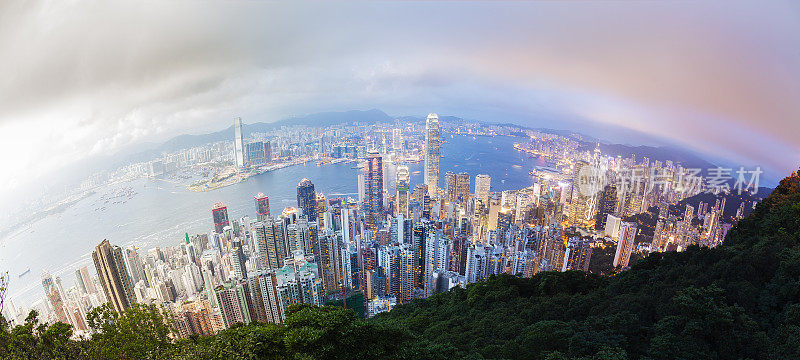 全景式的香港由昼到夜的过渡