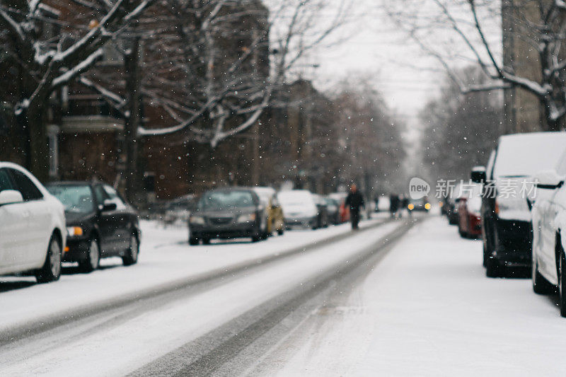 下雪的城市