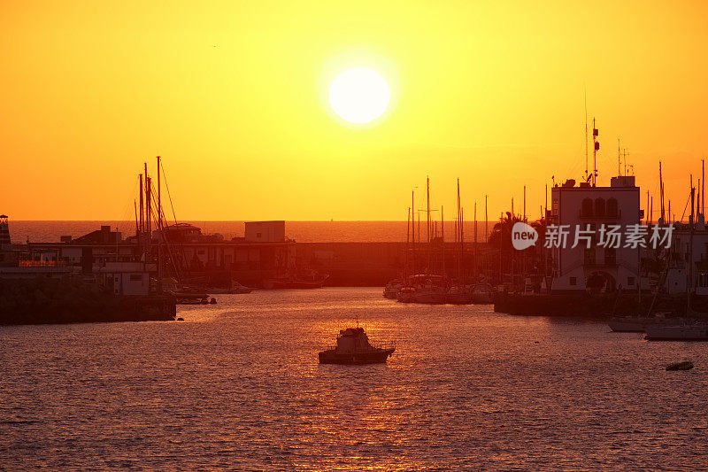 大加那利岛莫根上空的日落