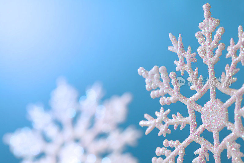 蓝色雪花圣诞背景