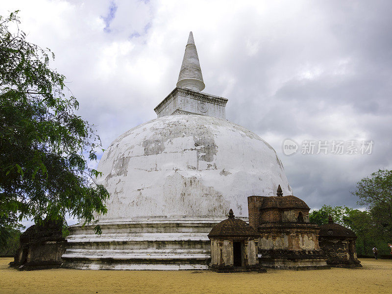 斯里兰卡波洛纳鲁瓦的基里寺庙