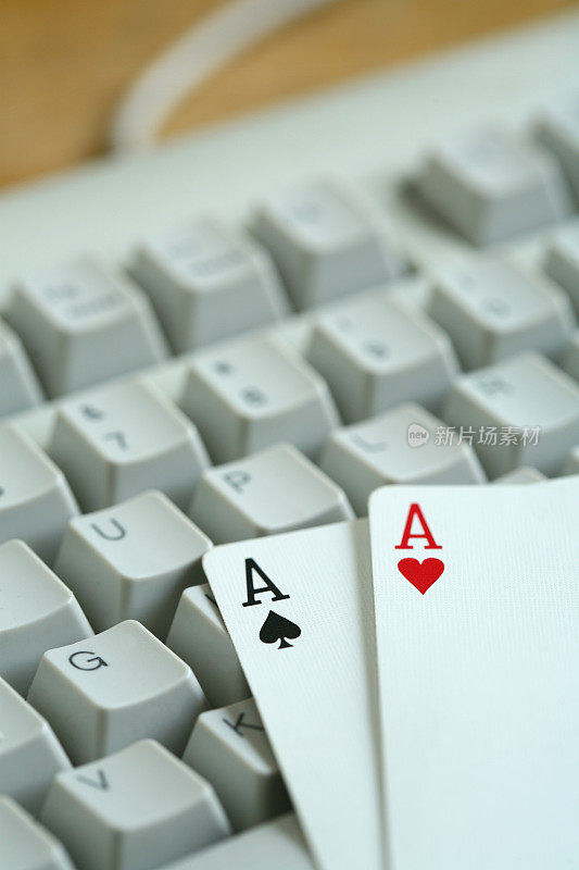 在线扑克
