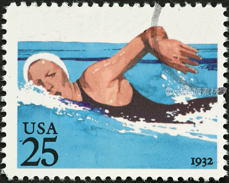 女子游泳运动员