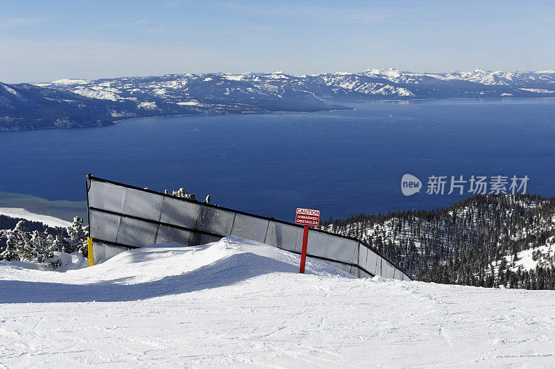 安静的滑雪斜坡南太浩湖