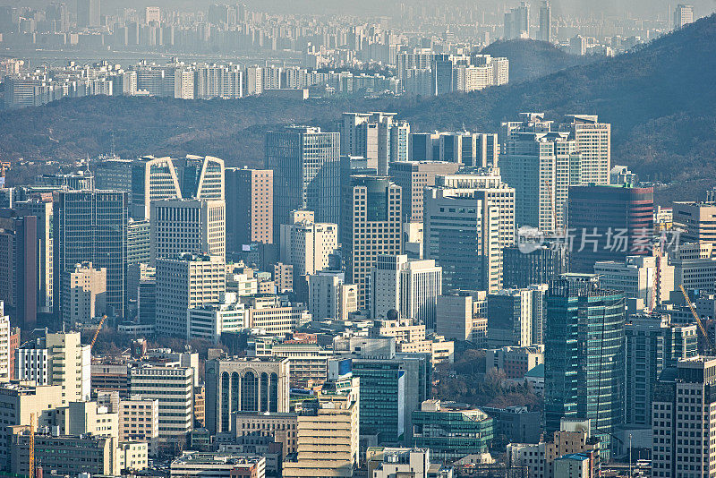 从空中俯瞰首尔