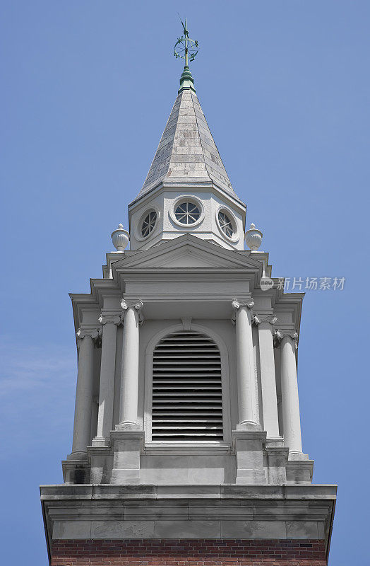 教堂的尖塔