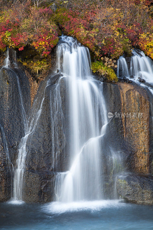 Hraunfossar瀑布、冰岛