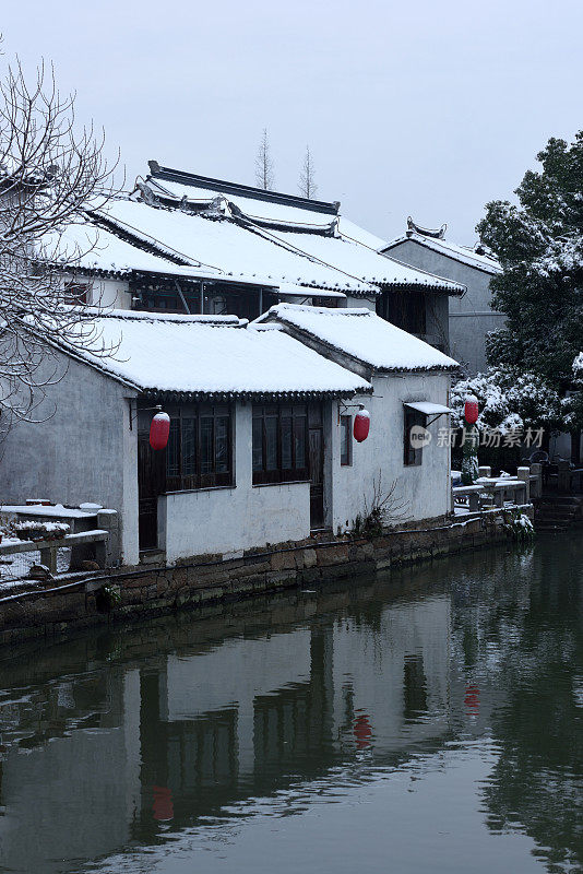 长江以南正在下雪