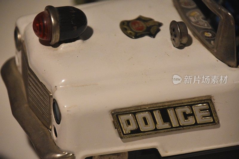 旧锡制警车玩具