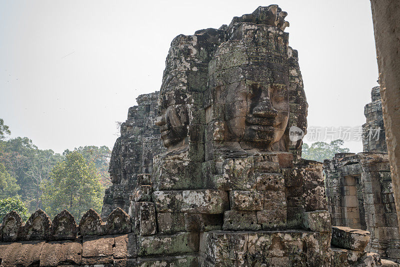 柬埔寨暹粒吴哥窟巴戎寺的面孔雕刻