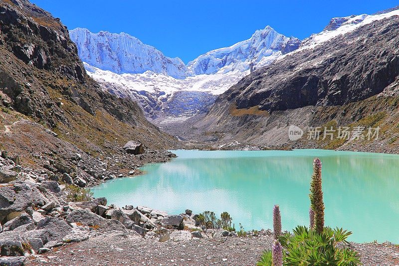 秘鲁，秘鲁，冰川和科迪拉古拉的拉古拉湖