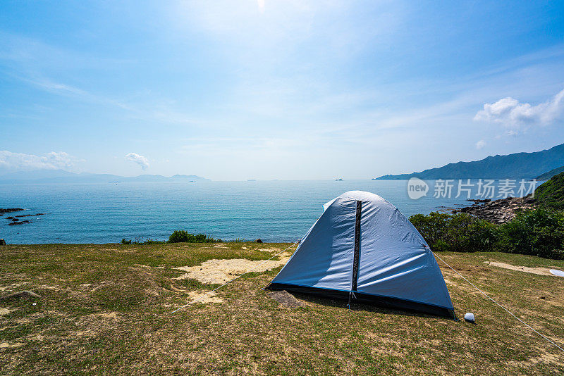 香港草岛的露营帐篷