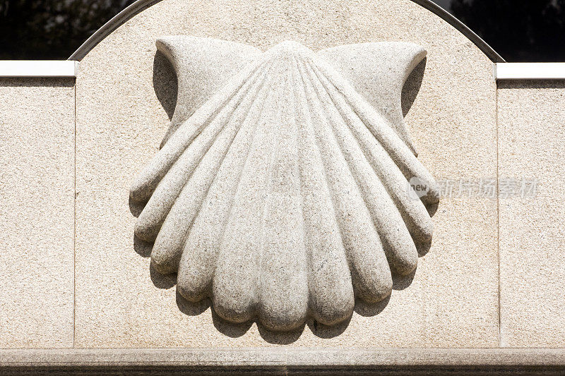 圣地牙哥，朝圣者的扇贝象征石雕