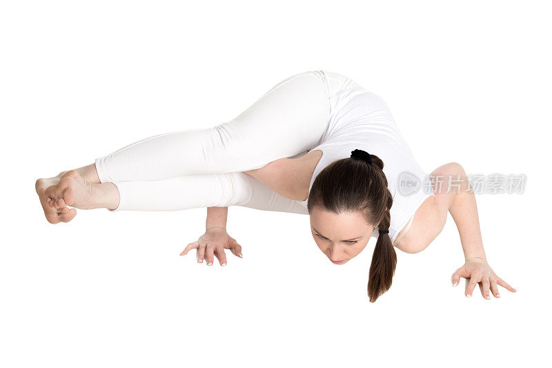 瑜伽女性在八角瑜伽姿势