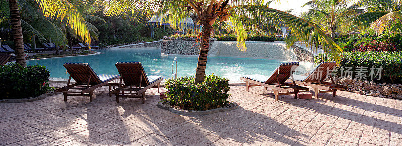 户外游泳池，古巴度假胜地