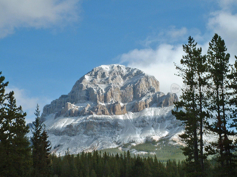 秋天的皇冠山