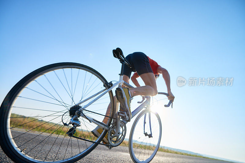 赛车上道路行驶