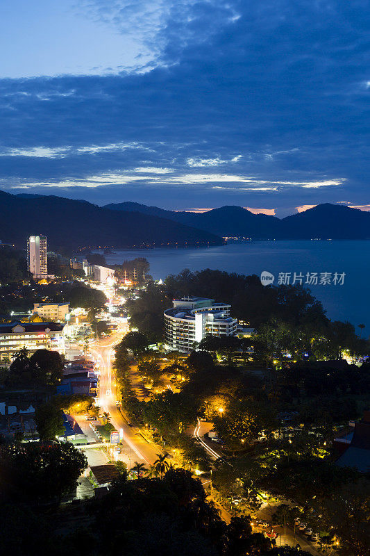 巴图费林吉槟城岛之夜