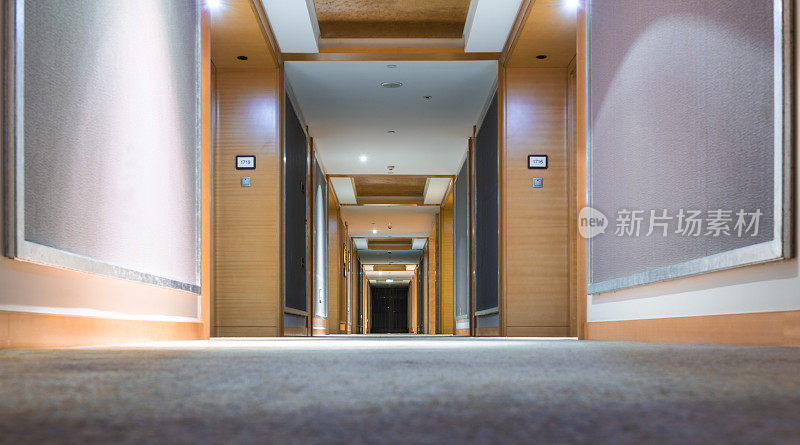 豪华酒店的走廊