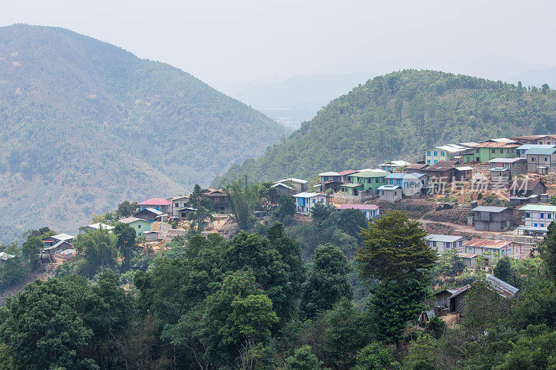 缅甸:山村